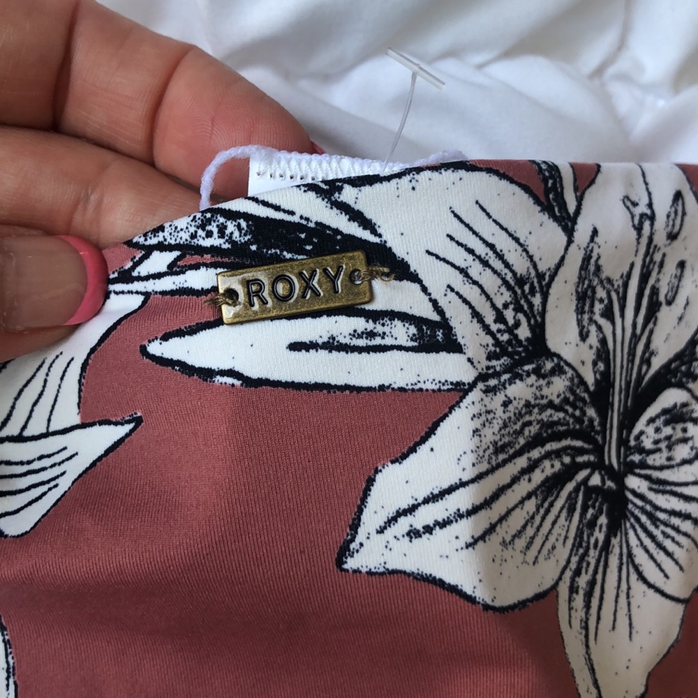 NEW Roxy bikini bottoms - Picture 5 of 8